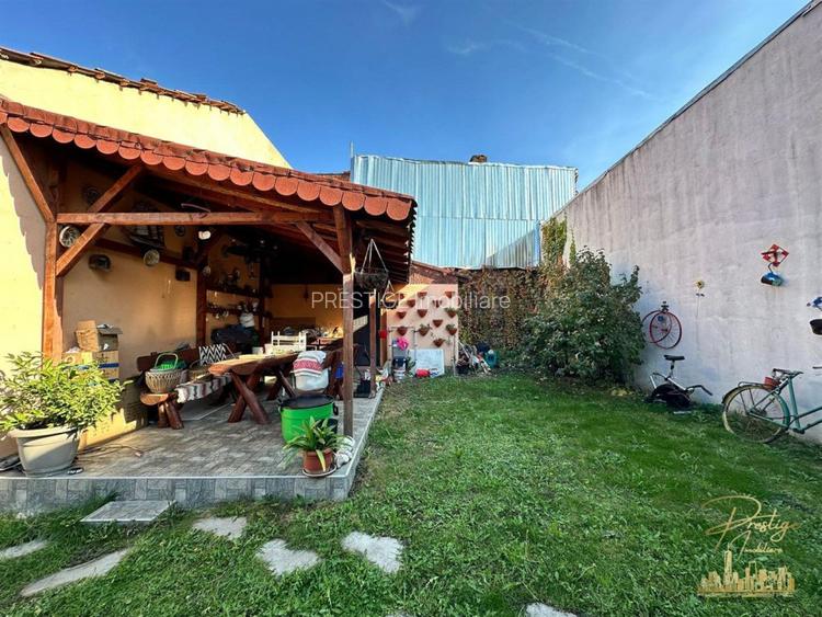 Casa / Spatiu Birouri de vanzare pe str. Iuliu Maniu - Oradea - 14