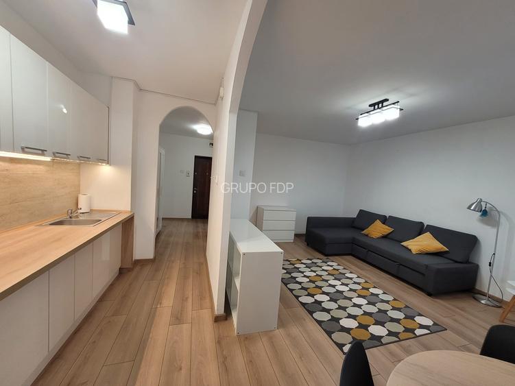 Proprietar inchiriez garsoniera nou renovata si utilata in zona Tei, comision 0 - 15