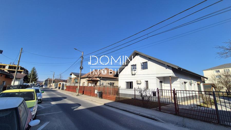 Casa spatioasa de inchiriat P+M, aproape de Piata Centrala, strada 14 Octombrie - 10