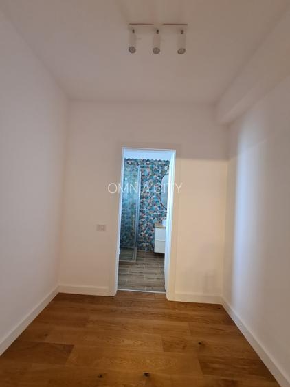 OMNIA-Proprietati alese! Casă la superlativ: curte mare, detalii  atragatoare. - 45