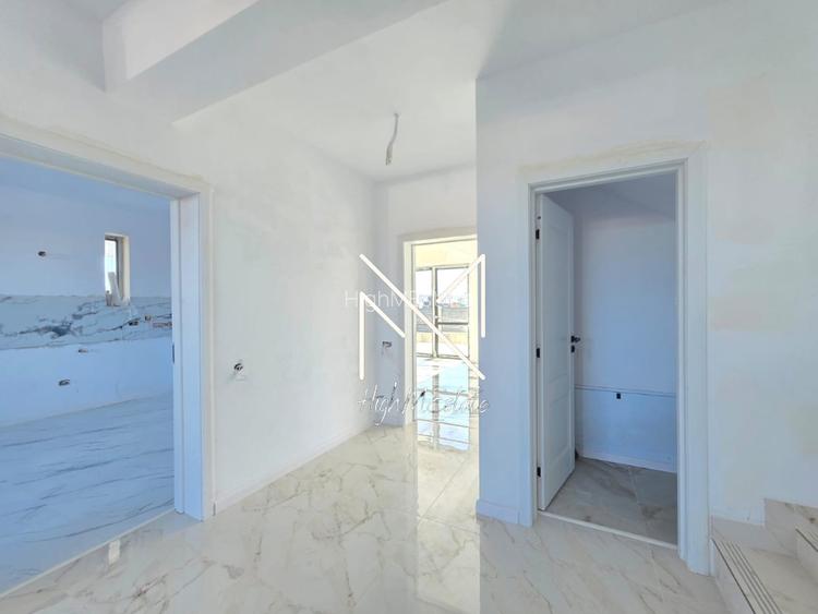 Casa | Zona Sanpetru | Singur în Curte | Teren 500 Mp - 6