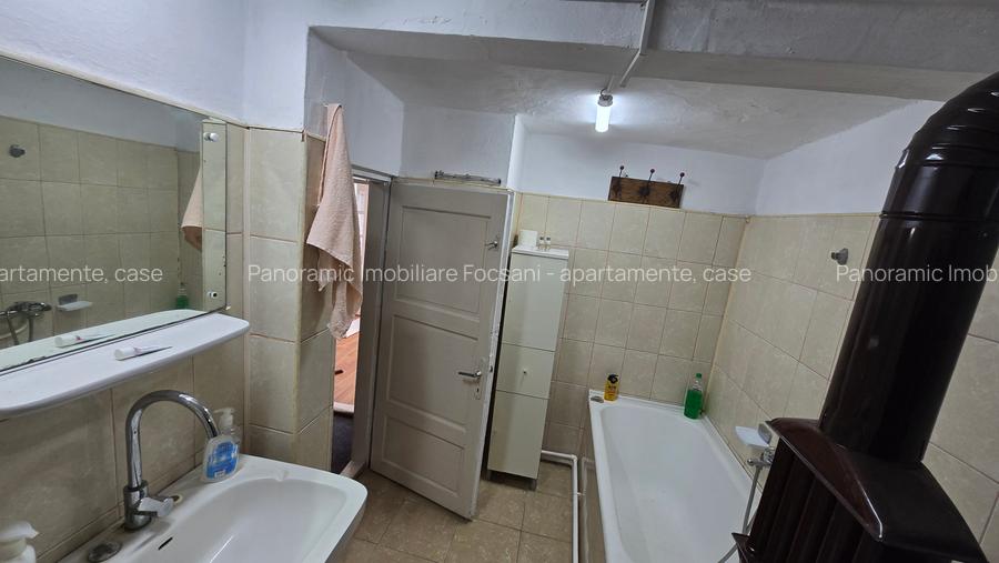 Casa de vanzare Focsani, strada Odobesti - 8