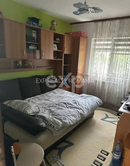 De vanzare apartament 3 camere decomandate, 70 m², et.1, zona Anda - 3