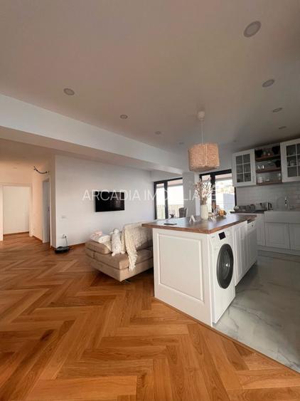 Vanzare apartament lux 5 camere | 2 locuri de parcare | Boxa | Baneasa - Nord - 9