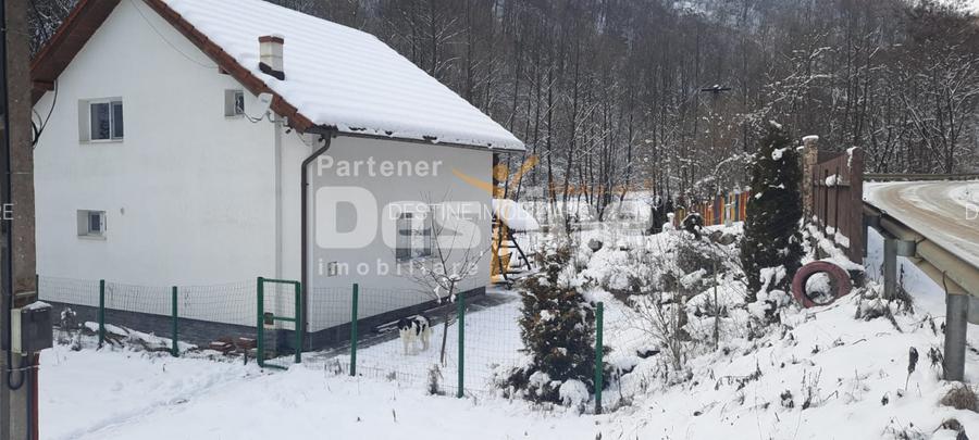 Casa  mare de vanzare - 6