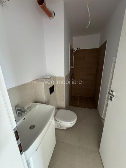 Apartament 2 camere , parter , zona Calea Moldovei - 2