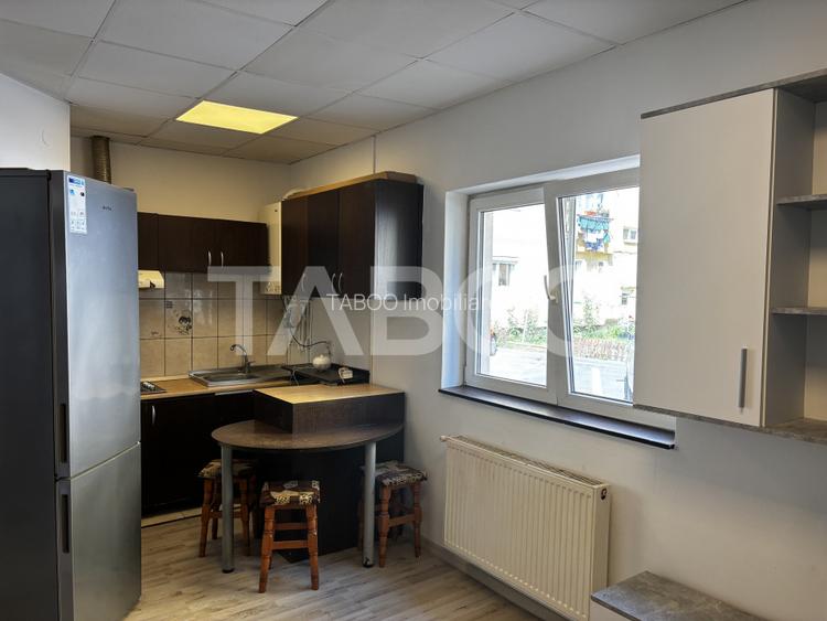 Garsoniera de vanzare  22mpu mobilata si utilata Stefan cel Mare Sibiu - 3