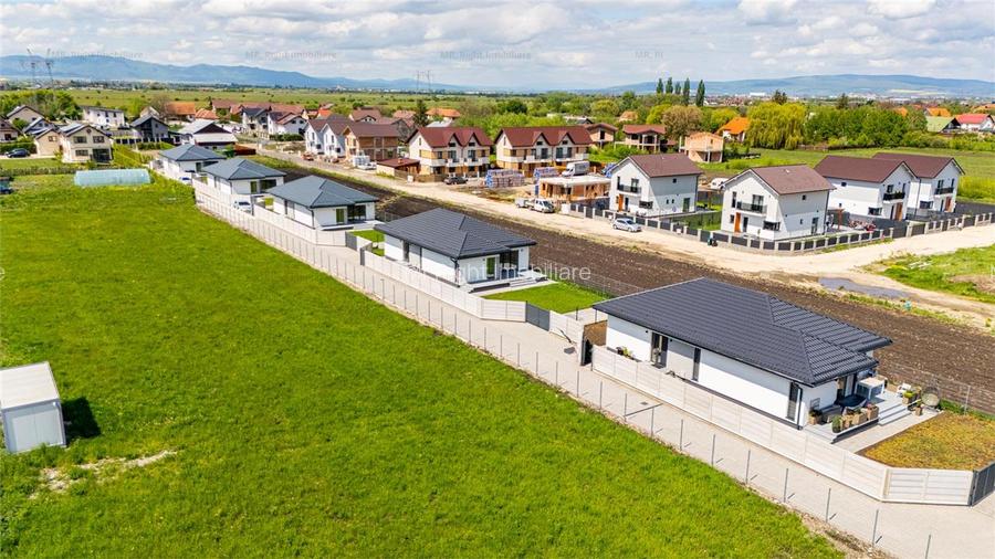 Casa 4 camere | parter | Stupini Brasov Comision 0% - 13