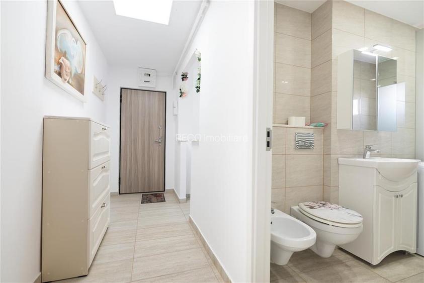 RECO Apartament 2 camere Marghita – etaj 3 4, balcon, baie cu geam, bloc cu acop - 2