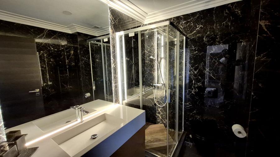 Apartament exclusivist cu 4 camere 146,89 mp Emerald Residence vedere Lacul Tei,