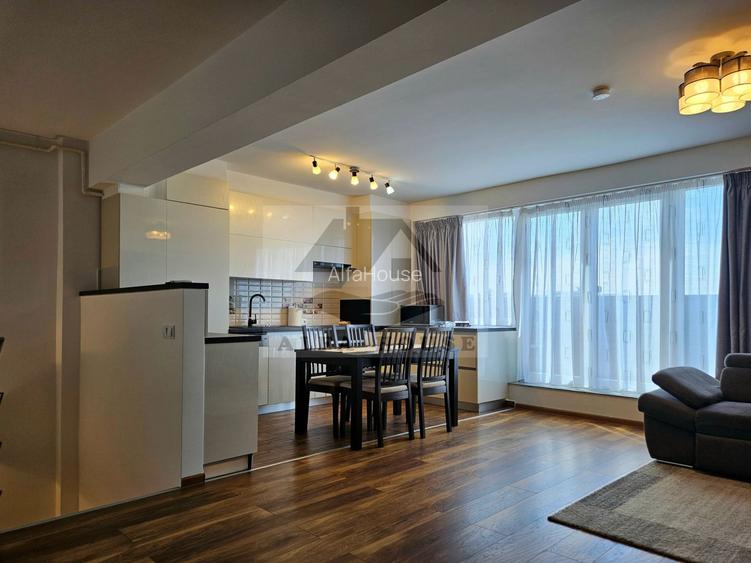 Zona CORESI - Apartament cu trei camere - Penthouse, locatie TOP - 4