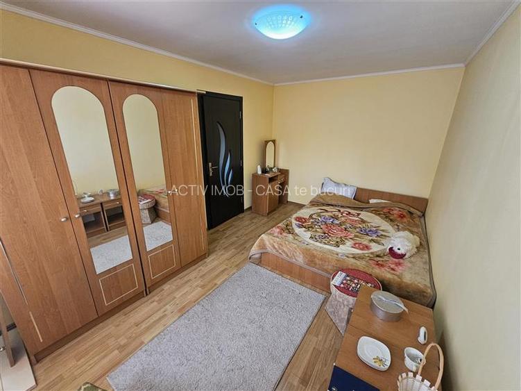 Resita, 2 Cam. Cf. 1, Mobilat+Utilat, Micro 1 - 4