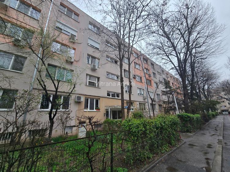 Apartament 3 camere renovabil în Aleea Barajul Bistriței - locație de vis! - 2