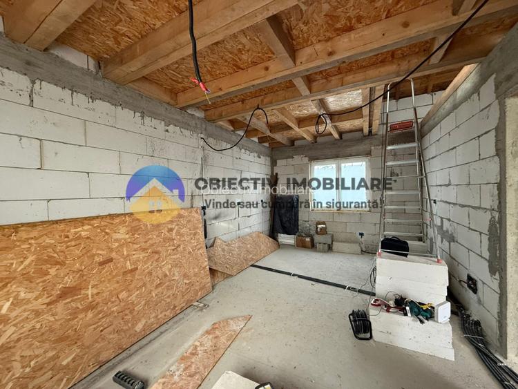 Casă + teren 2335 mp de vânzare – comuna Bodesti - 12