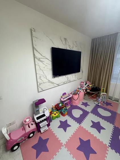 Apartament -2 camere - semidecomandat - Bulevardul Basarabia  - 4