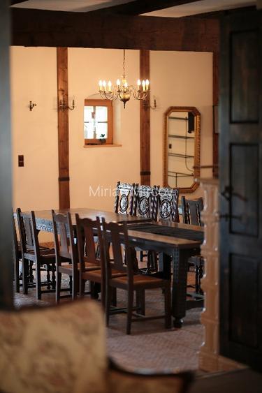 Proprietate istorică , crama +vie DOC + distilerie +loc. evenimente+ 20000 vin - 6