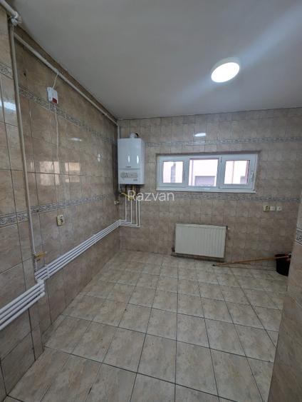 Apartament de 6 camere in vila  - 3