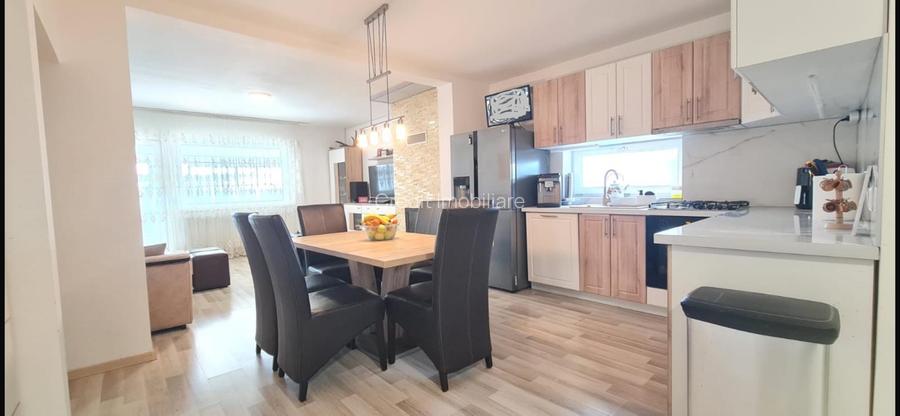 Duplex de vanzare Izvor - 9