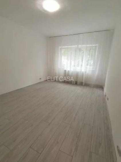 Apartament 2 camere, decomandat, zona Tatarasi - 3