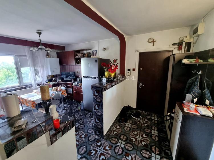 Tomis nord tav uri-  apartament 3 camere decomandat 80 mp - 4