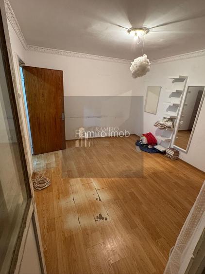 Apartament 3 camere, decomandat Drumul Taberei - 7