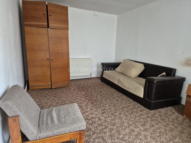 CET - Cumpenei - casa modesta cu teren generos - 6