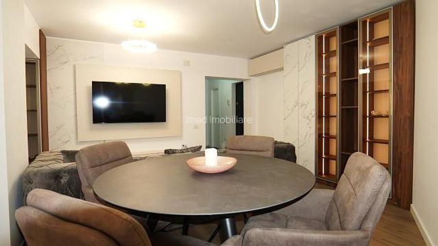 Ultracentral, Langa Primarie! Inchiriere apart premium 3 camere, Targoviste. - 2