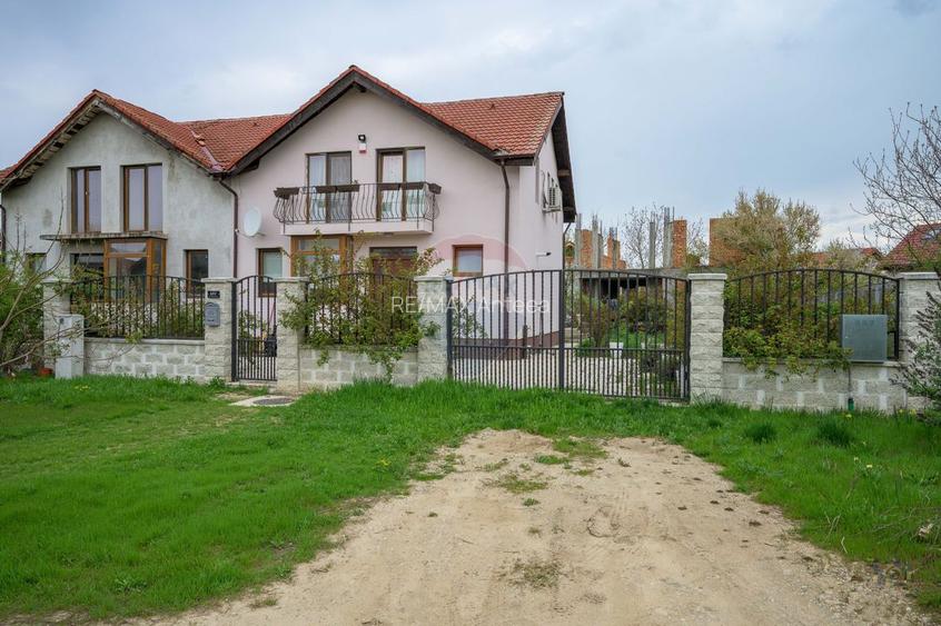 Pipera | 4 camere | semineu + piatra naturala | bucatarie elegantă - 33