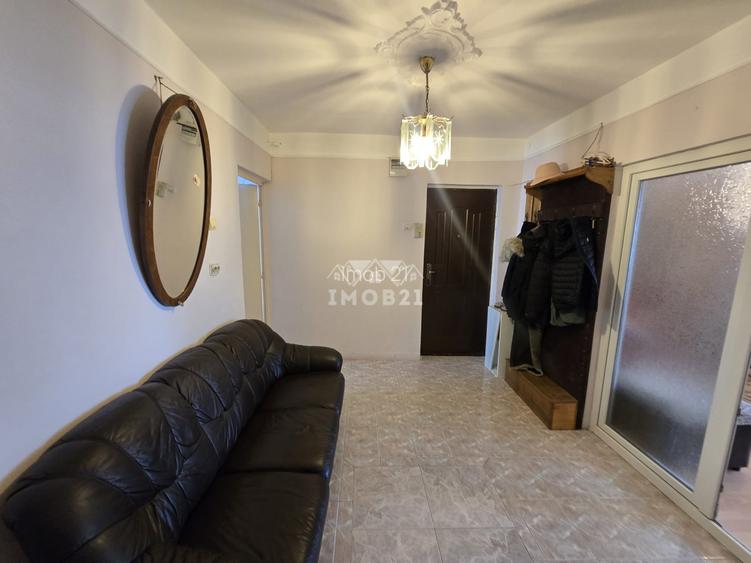 Vanzare apartament 4 camere, cu vedere panoramica, in zona Eroilor Ploiesti - 20