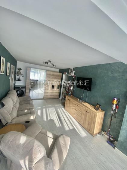 Apartament cu 2 camere, renovat și mobilat – Vedere panoramică - 3