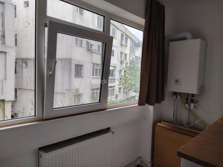 Apartament 1 camera Faleză (vizavi de Palatul Navigației)-etajul2 - 4