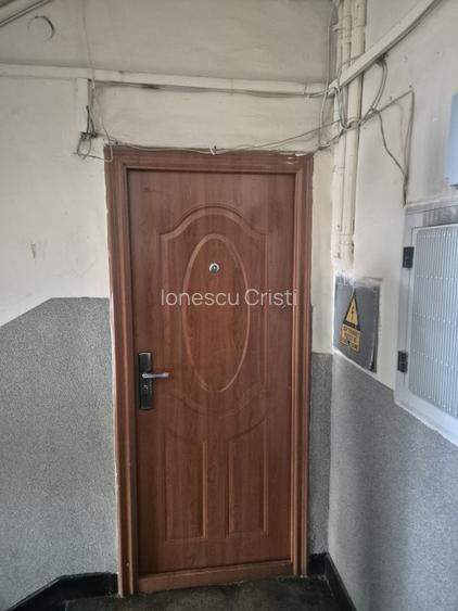 Inchiriez apartament - 4