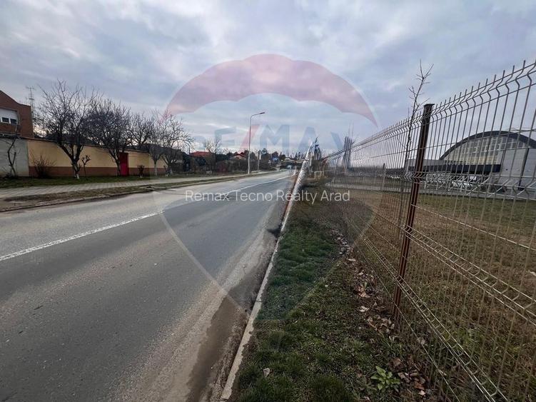 Teren de inchiriat-Subcetate( langa Bazinul de înot și polo ) - 5