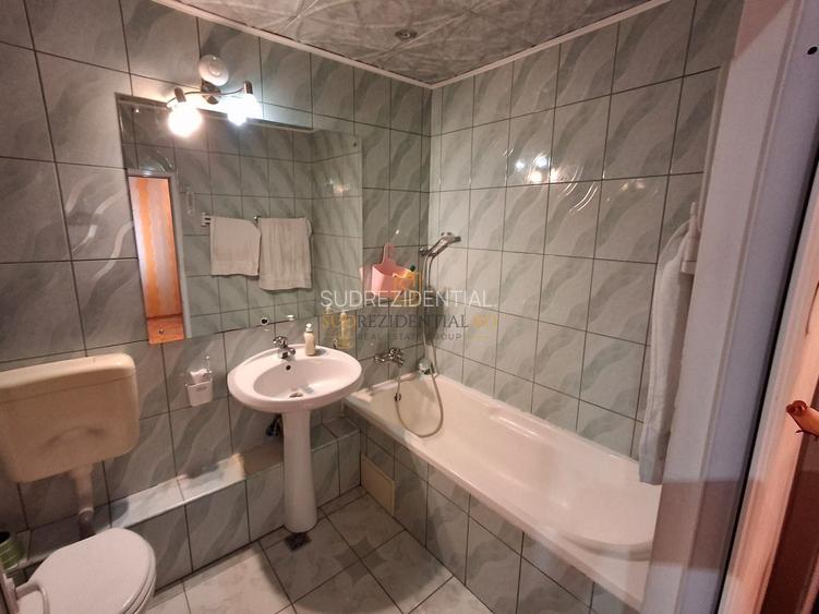 Apartament 4 camere, etaj 4/10, stradal Sos.Berceni, Sector 4 - 15