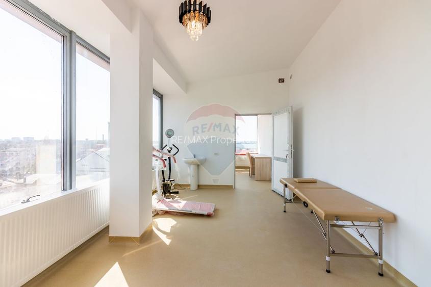 Clădire investițională: policlinică, senior living & catering-Giulesti - 10