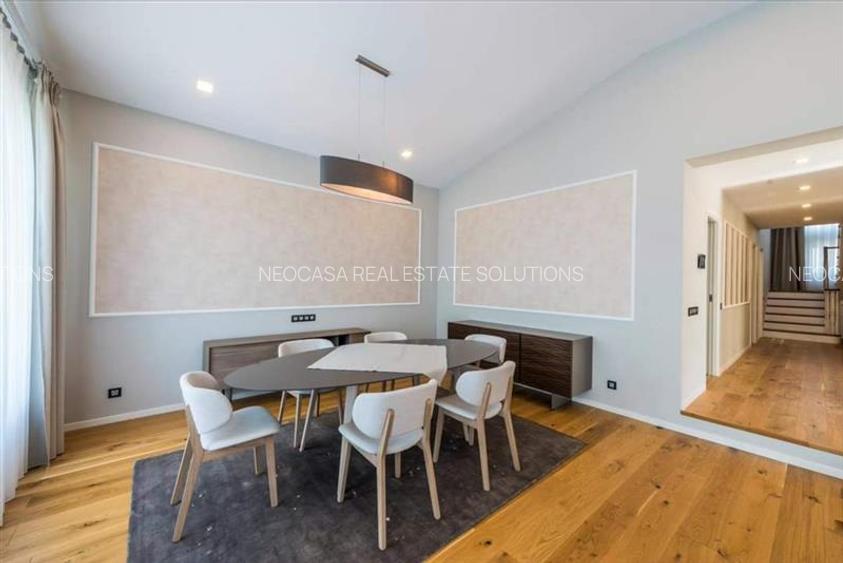 Vila superba de vanzare - Snagov - 2