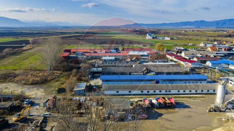 De închiriat spațiu pentru depozitare 300mp + curte 650mp Feldioara - 14