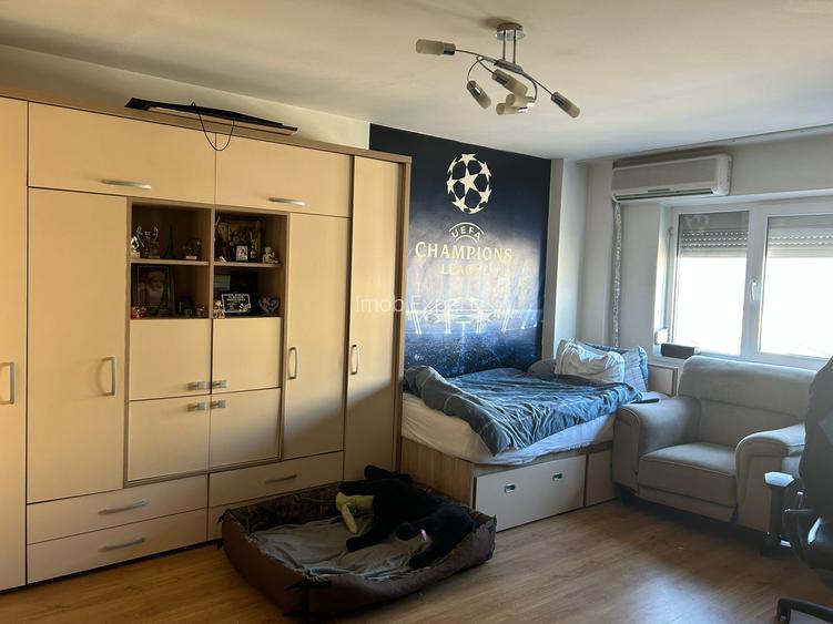 Vand apartament cu 3 camere Centrul Civic, Strada Toamnei - 3