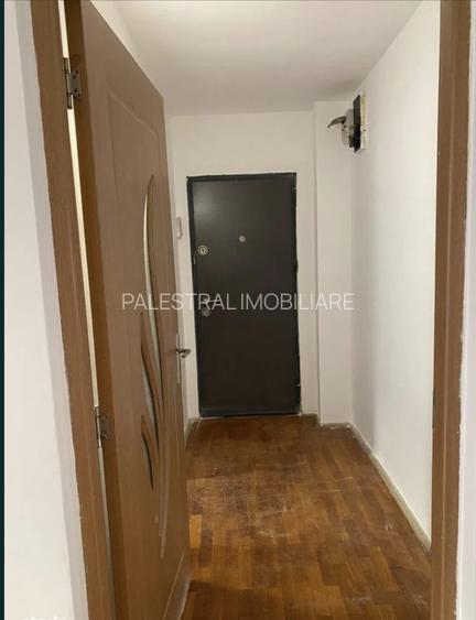 Apartament 3 camere decomandat etajul 1,2 gr,Astra,130000 Euro - 4