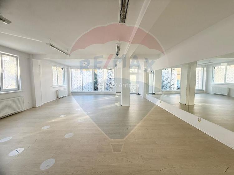 Apartament generos cu gradina 222mp si parcare | Magurele - 2