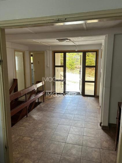 Hostel 10 camere | capacitate 33 persoane | sauna | ciubar | Muntele Baisorii - 4