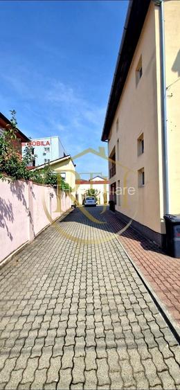 Bloc Nou, Zona Soarelui, apartament 2 camere decomandat, 2 locuri de parcare - 20