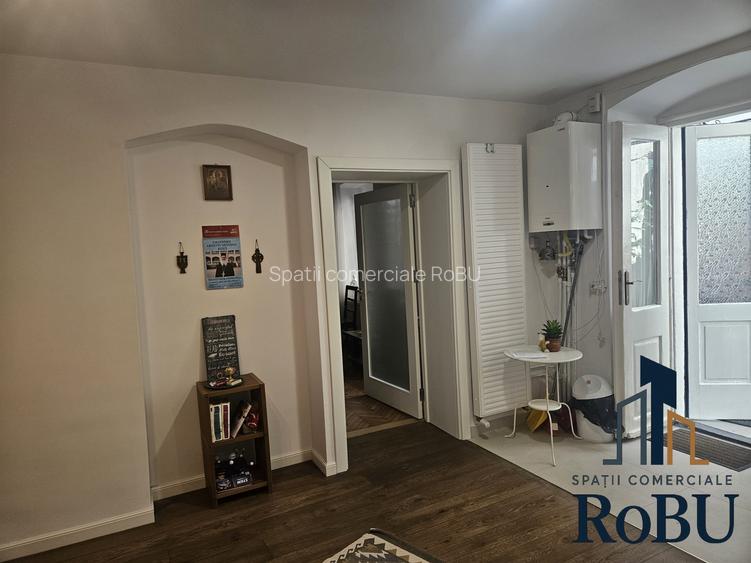 OFERTA Apartament cu potential Centrul Istoric # Spatii comerciale RoBU - 3