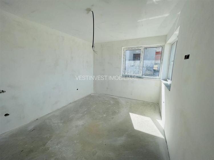 Casa P semifinisata ï¿½n comuna Paleu - 12