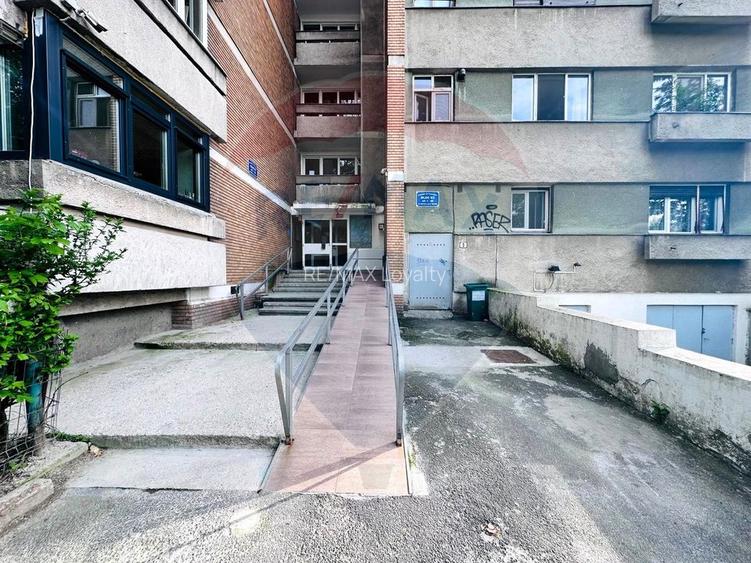 Garsoniera 45.4mp si boxa, Metrou Favorit la 5 minute, Vedere Libera - 14