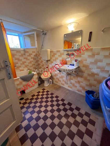 De vânzare în Covasna, pe strada Timar, o proprietate compusă din două case! - 3