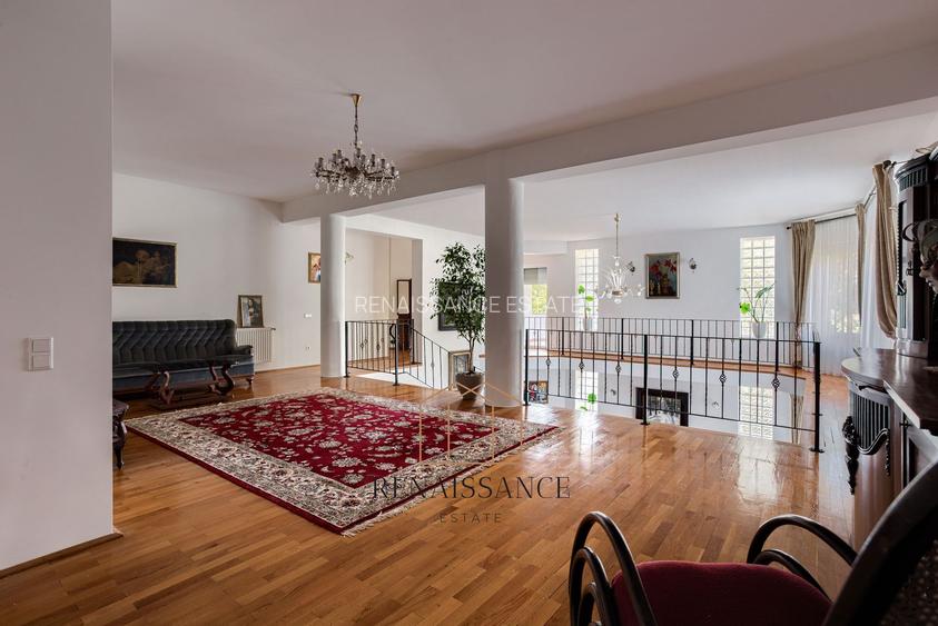 Timisoara - Girocului Vila 12 Camere 4 Bai | 497mp Utili 1373mp Teren - 35