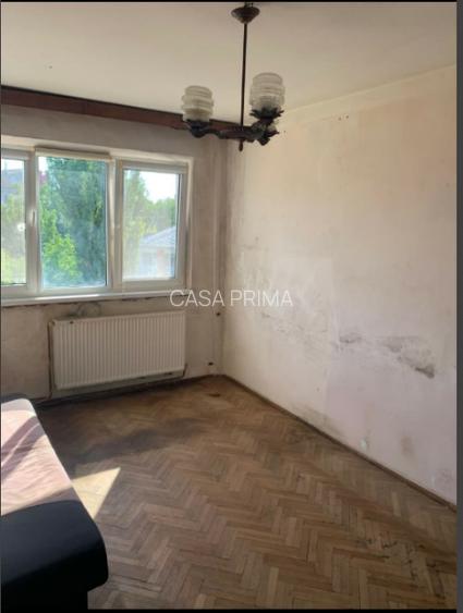 Apartament 2 camere Podu Ros, etaj intermediar, FARA RISC - 3