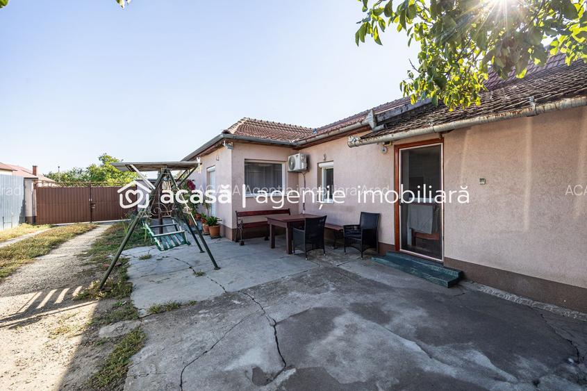 Preț redus! Casă în localitatea Turnu - 10