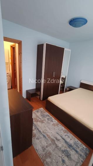 De inchiriat Apartament 3 camere - 9